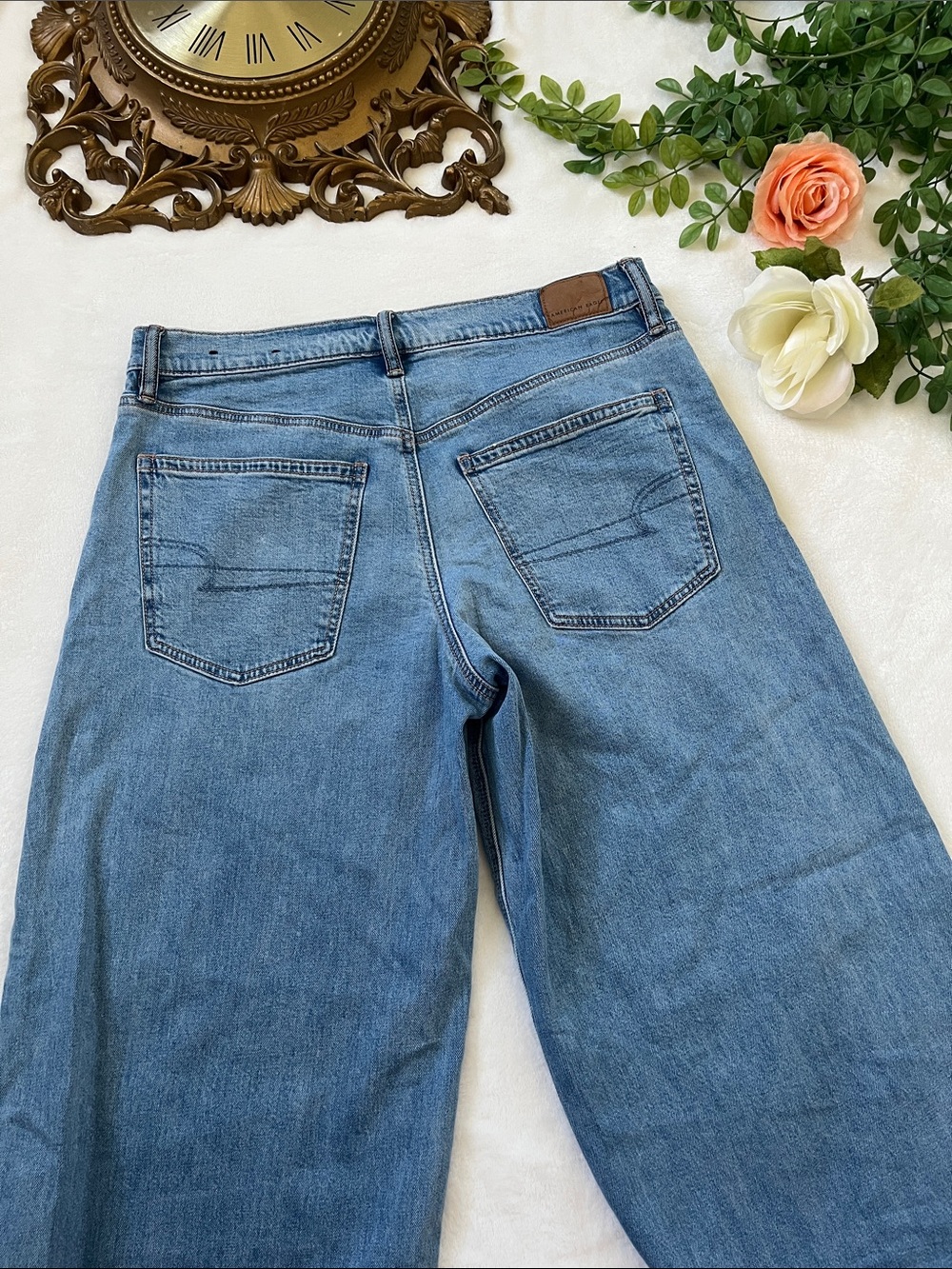 American Eagle Outfitters Low Rise Ultra Wide Leg Two-Tone Stretch Size 6 Jeans - Picture 6 of 6